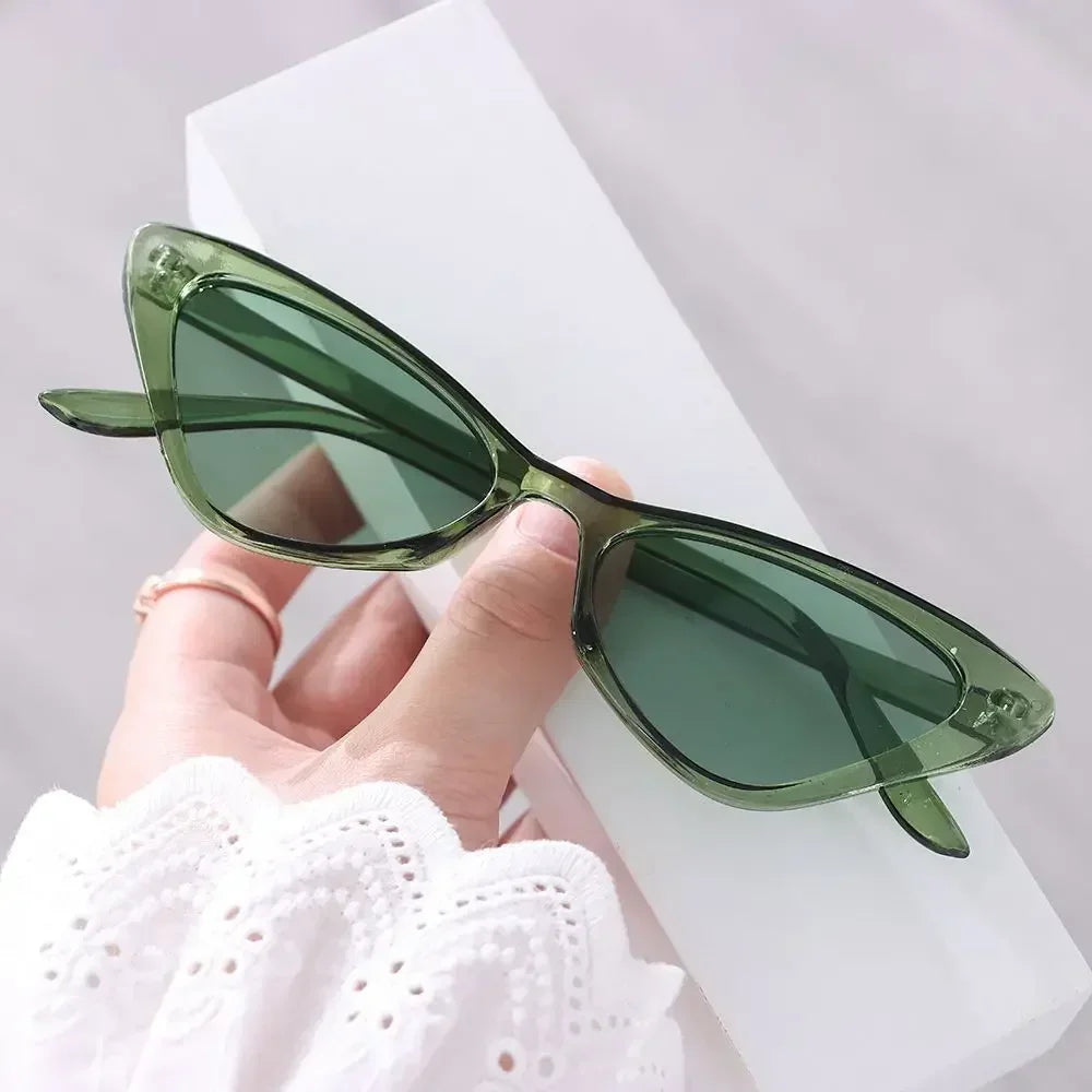 Women - Cat Eye Sunglasses