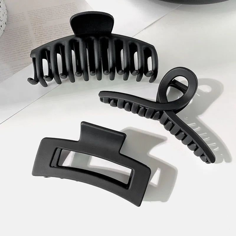 Elegant Black Geometric Plastic Hair - Clips