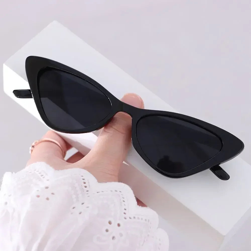 Women - Cat Eye Sunglasses