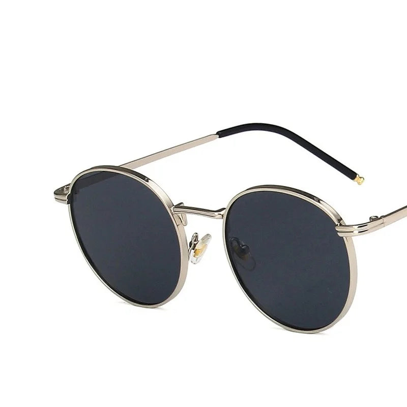 Women - Round Sunglasses