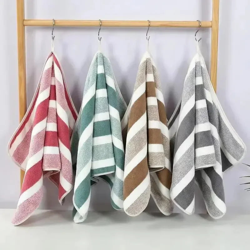 Striped Pattern Towel- Set Soft Bath Towel