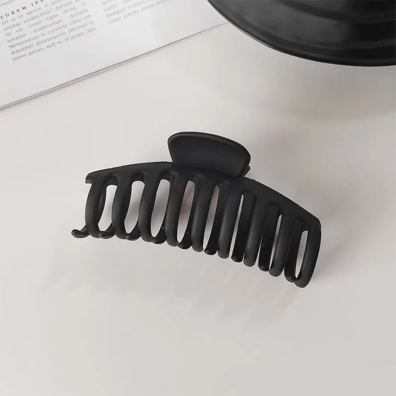 Elegant Black Geometric Plastic Hair - Clips